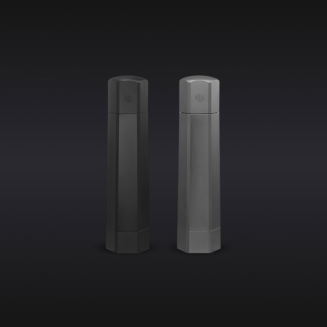 HexMill Salt and Pepper Grinder Set | HexClad EU