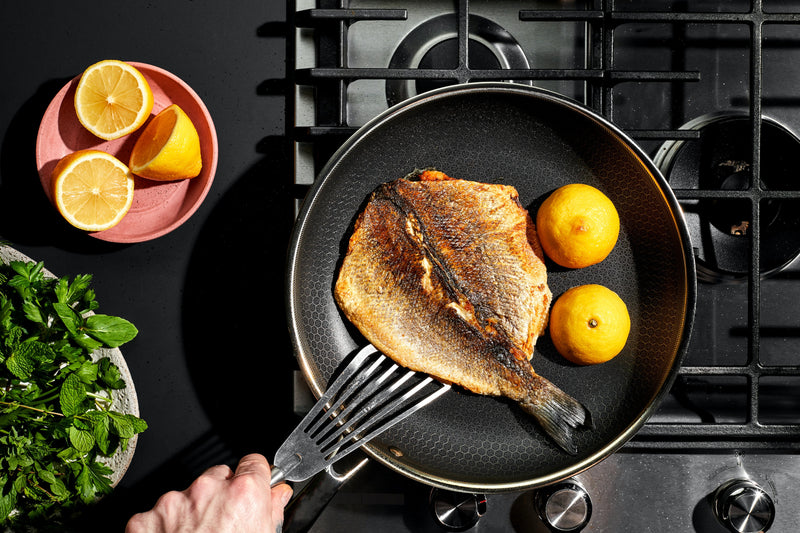 Quality recipes made in the finest cookware HexClad Cookware EU