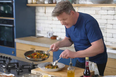 Why Gordon Ramsay Uses HexClad Pans & Cookware Sets
