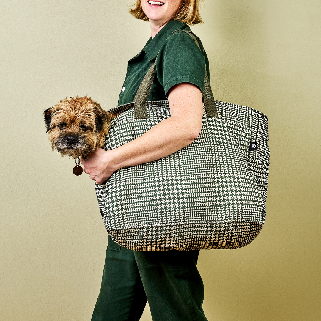 The Everything Everywhere Bag (Houndstooth‑Forest)