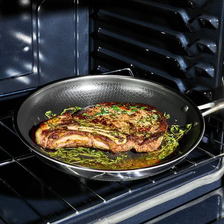 HexClad hybride pan van 30 cm