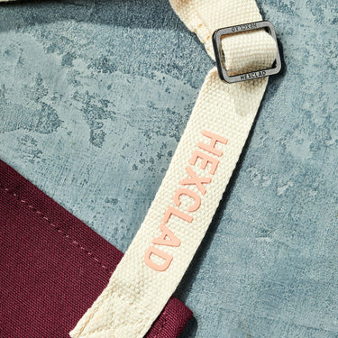 Eco-Modern Schürze (Crimson)