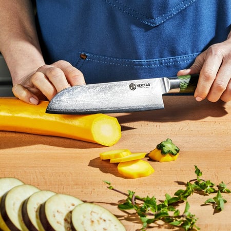 Damascus Steel 18 cm Santoku Knife