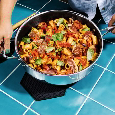 5 Litre Hybrid Deep Sauté Pan with Lid